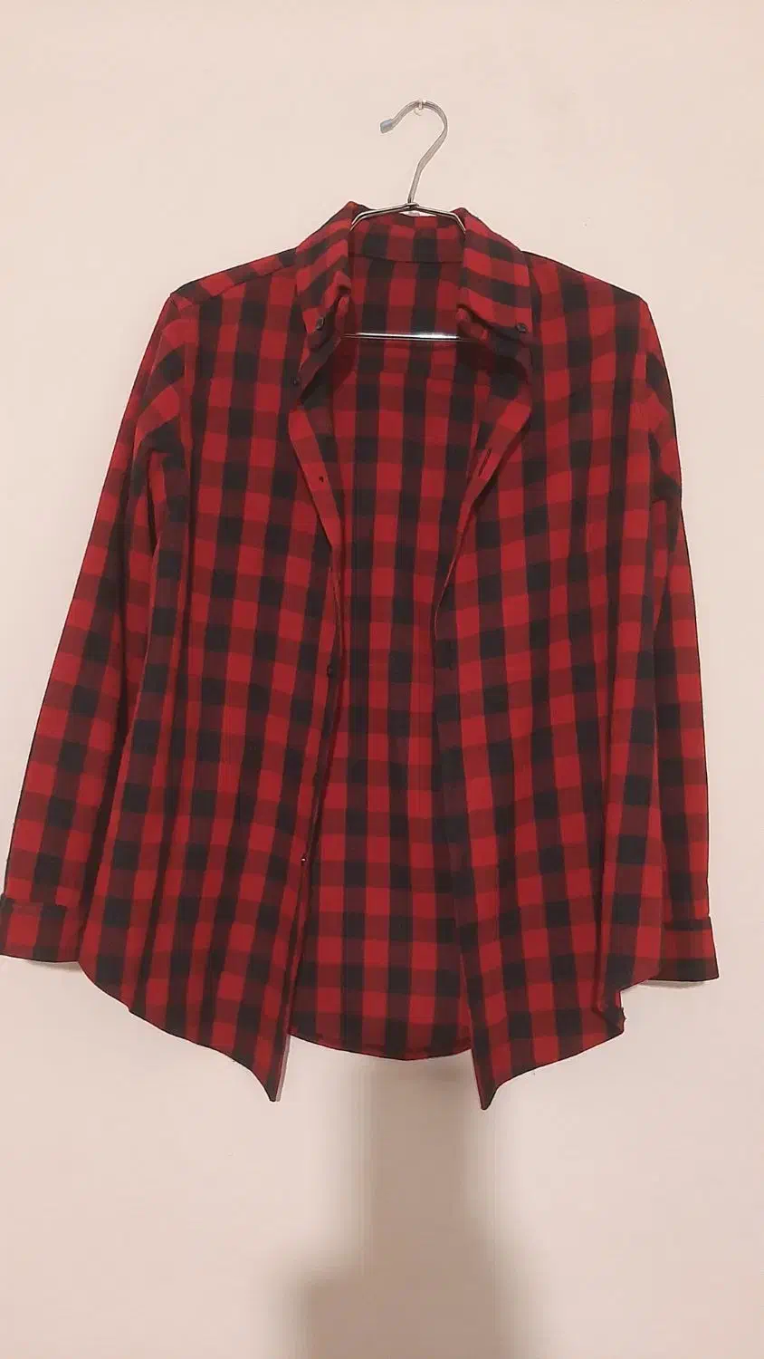 شومیز|لباس|بندر انزلی, شاکوچه|دیوار