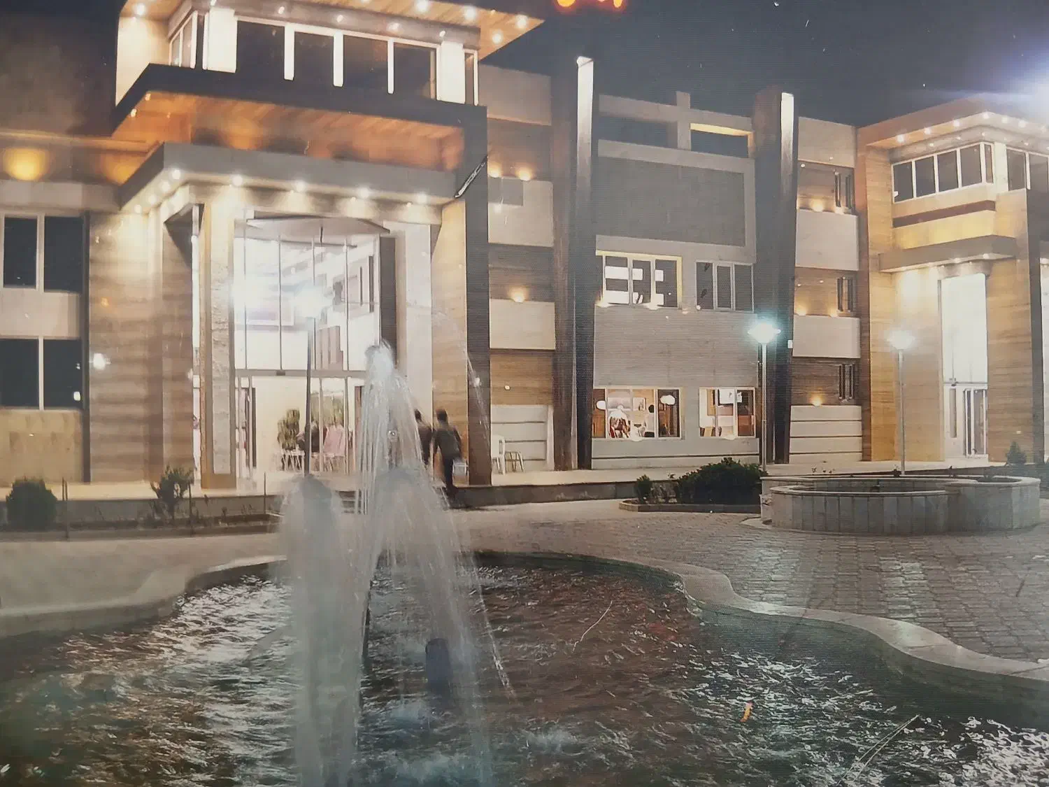 پرسنل جهت کار تالار|خدمات پذیرایی، مراسم|برخوار, |دیوار