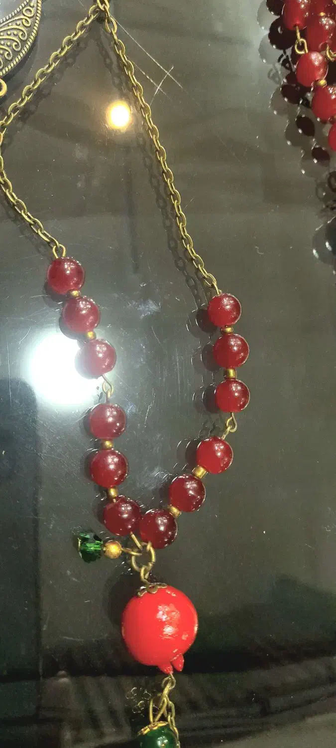 گردن خاص یلدایی|زیورآلات و اکسسوری|بروجرد, |دیوار