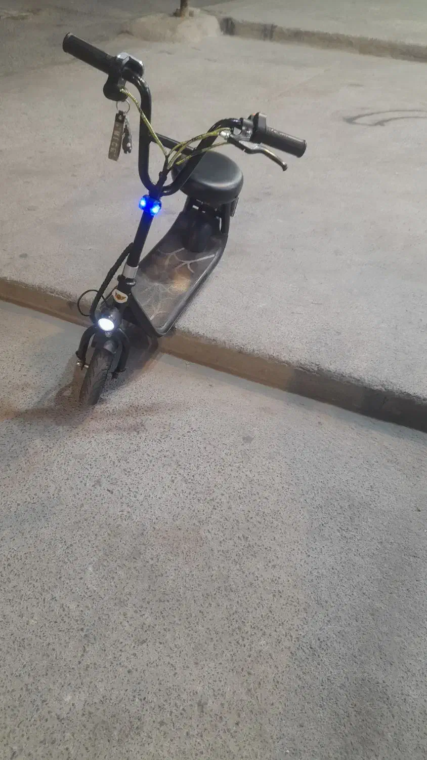 اسکوتر برقی|دوچرخه، اسکیت، اسکوتر|تبریز, |دیوار