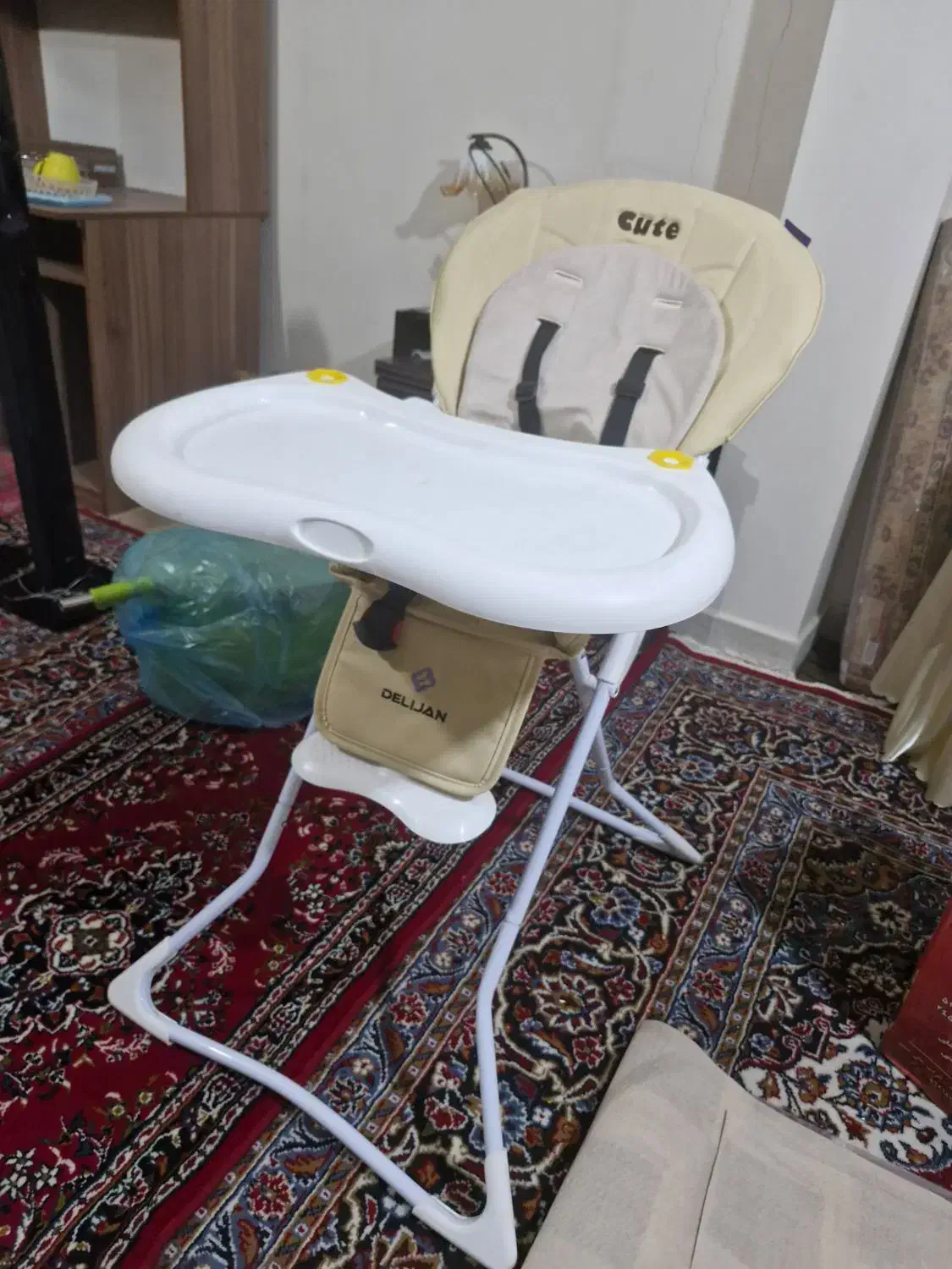 صندلی غذای کودک دلیجان|تخت و صندلی بچه|ری, ظهیرآباد|دیوار