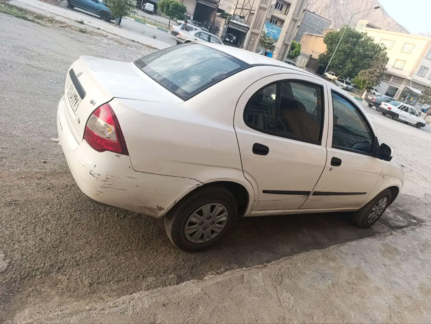 تیبا صندوقدار|خودرو سواری و وانت|ساری, |دیوار