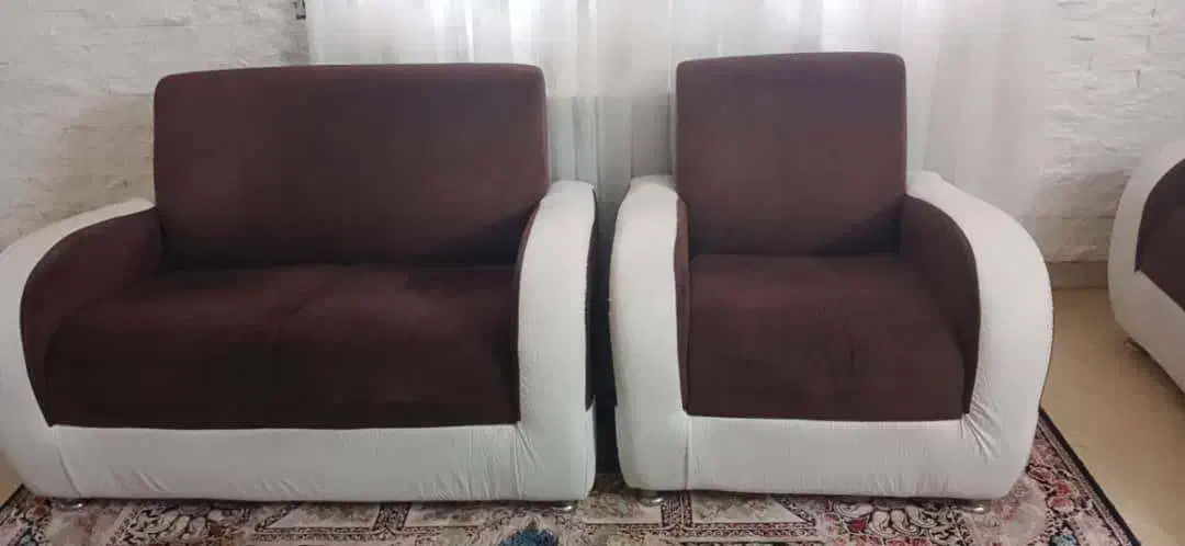 فروش مبل با چوب نراد و محکم|مبلمان خانگی و میز عسلی|کلاچای, |دیوار