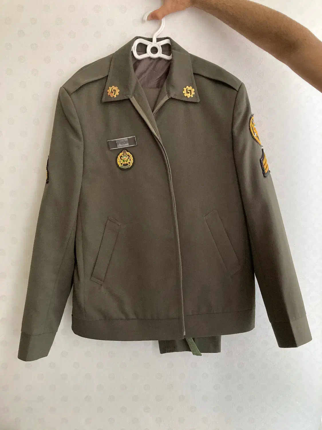 لباس نظامی ارتشی|لباس|تهران, گلستان (شهرک راه آهن)|دیوار