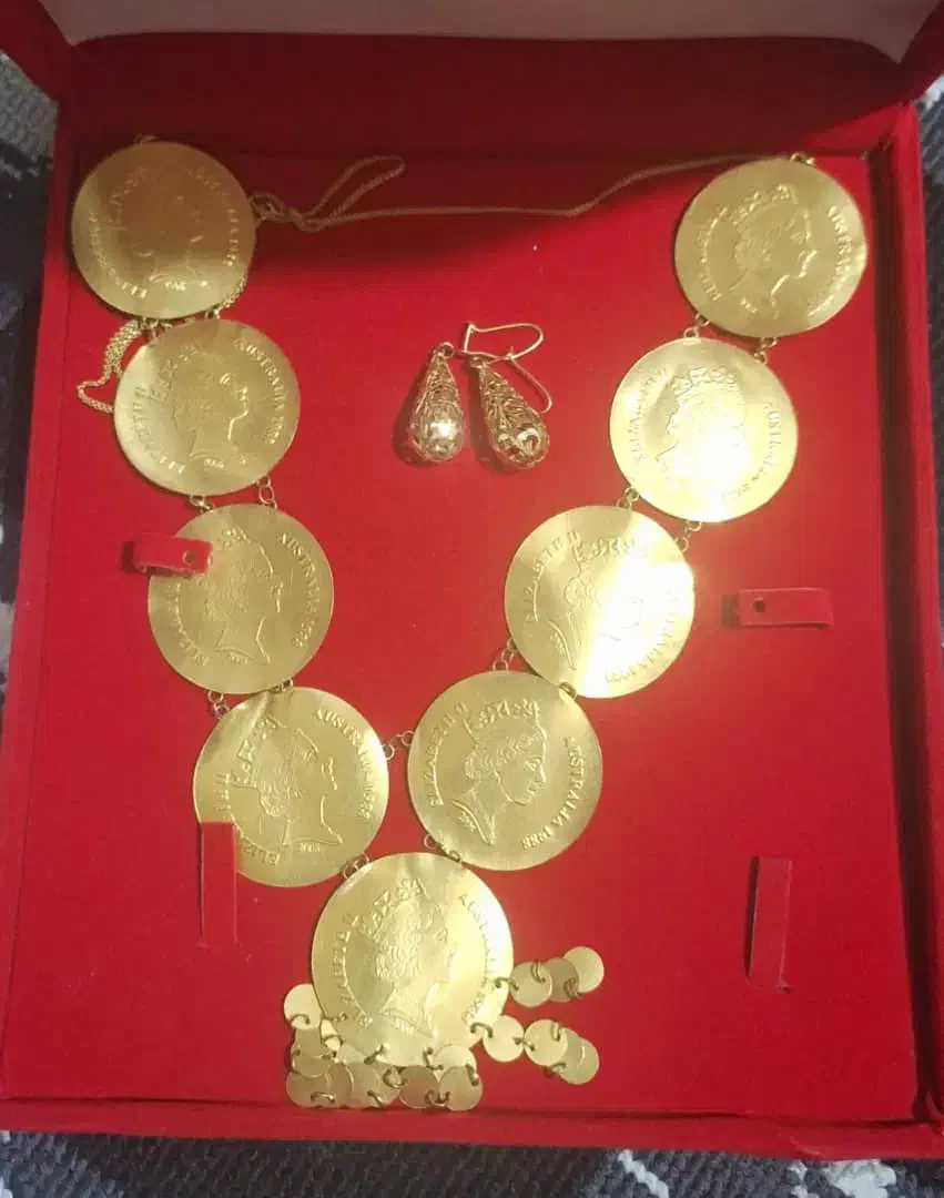 سینه ریز|جواهرات|یاسوج, |دیوار