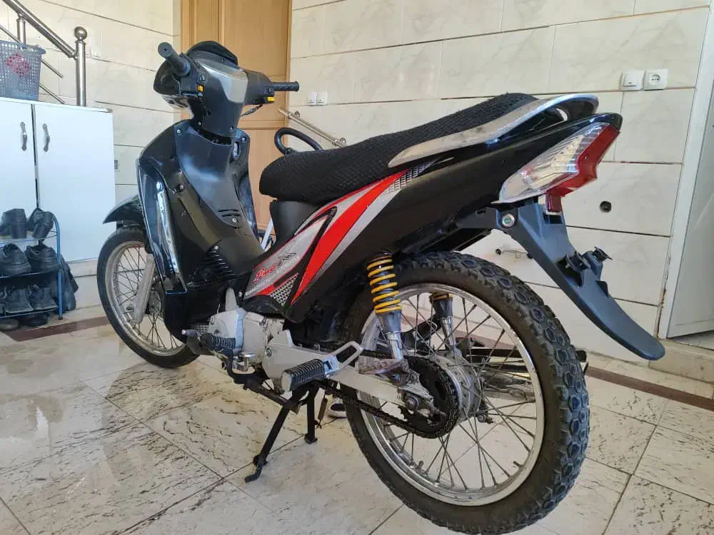 موتور بی کلاج ۹۱ مارک لیزر|موتورسیکلت|اصفهان, ارغوانیه|دیوار