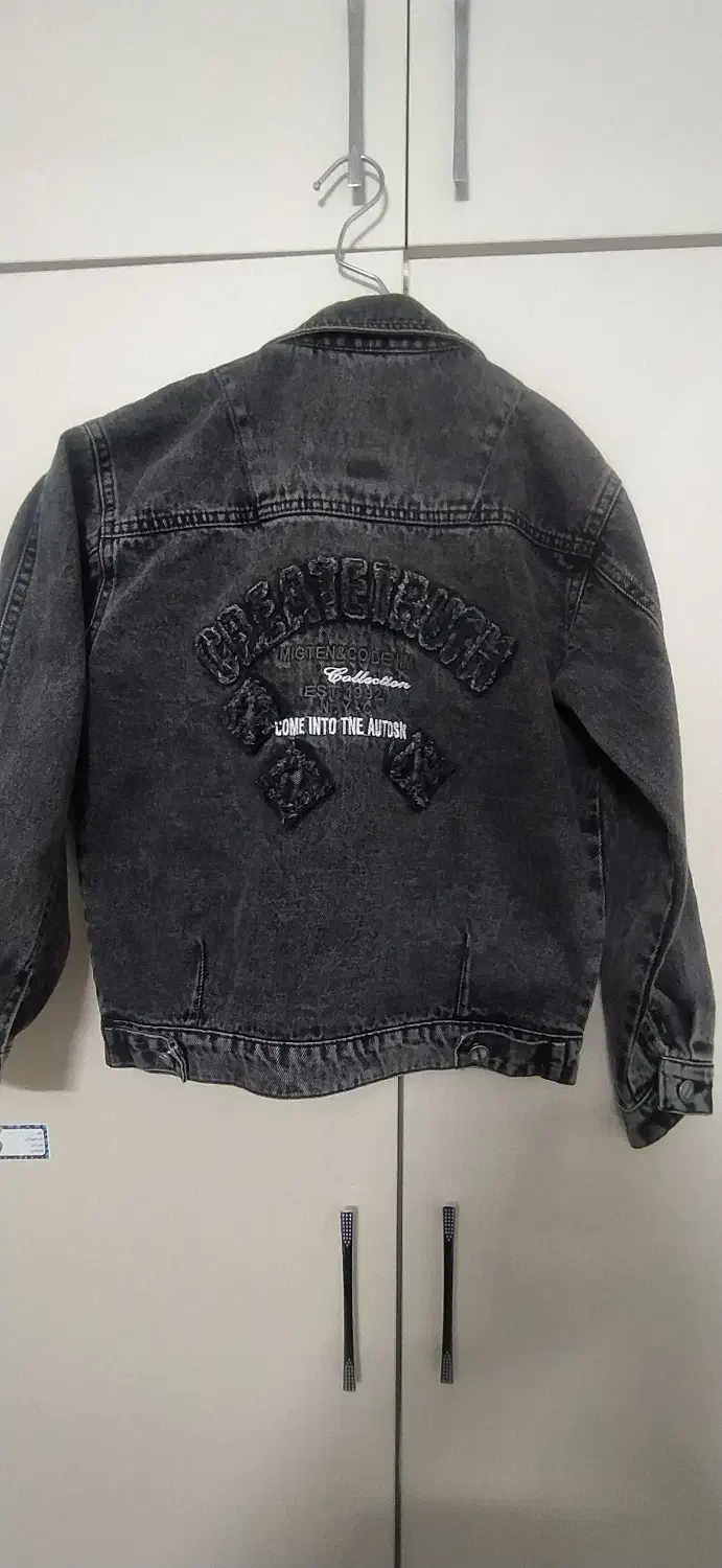 فروش کفش و لباس پسرانه|کفش و لباس بچه|مشهد, مشهدقلی|دیوار