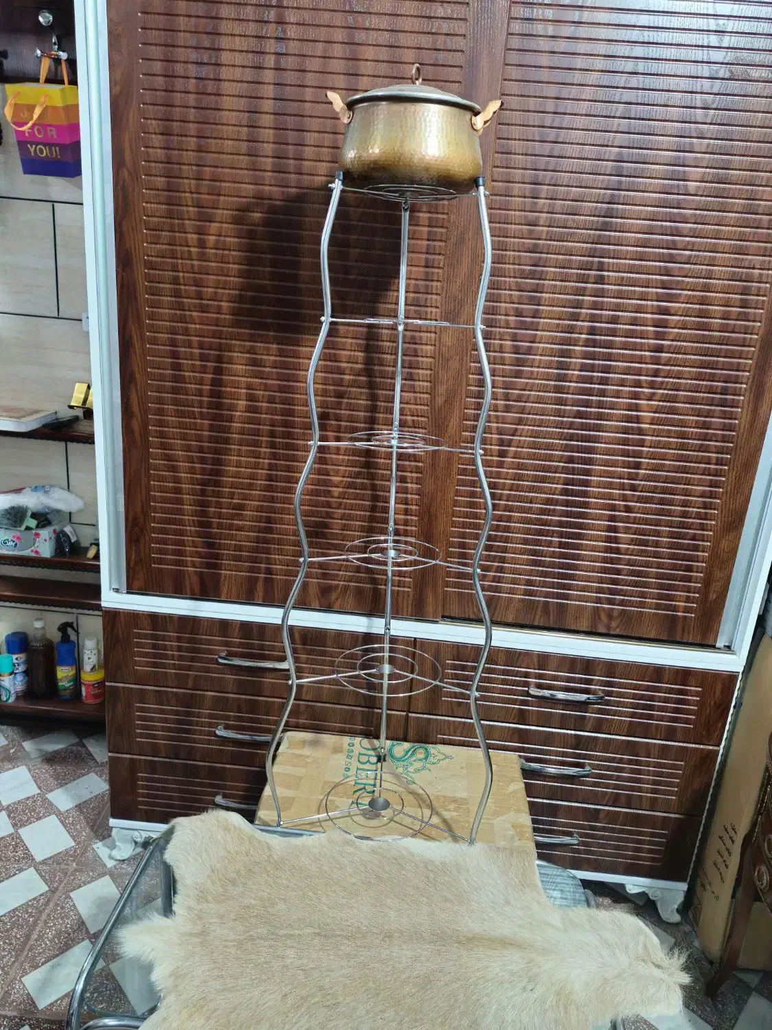 آنتیک پایه قابلمه ۶طبقه اصلا استفاده نشده|حراج|ساری, |دیوار