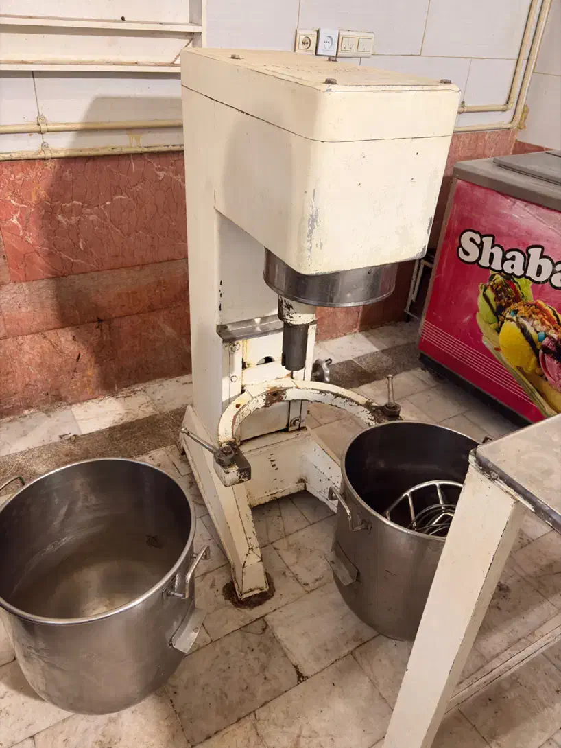 لوازم و تجهیرات قنادی و شیرینی پزی|فروشگاه و مغازه|فیروزکوه, |دیوار