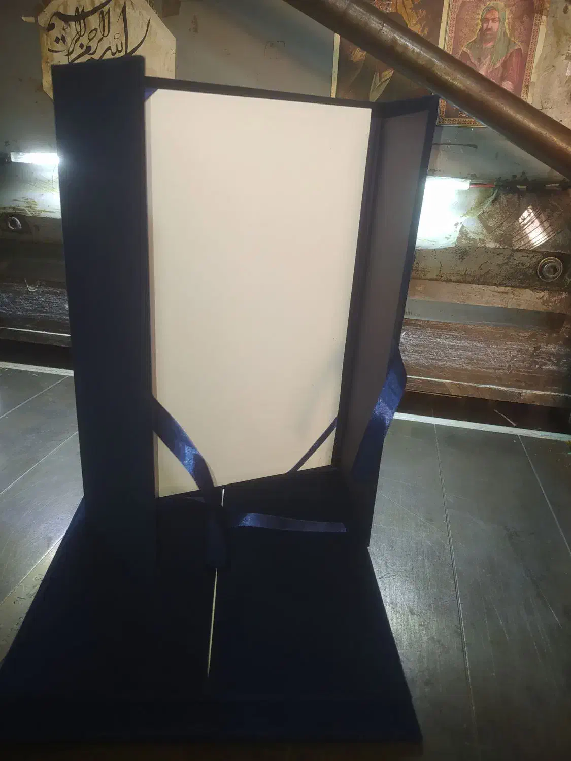 هدیه لوح|مجسمه، تندیس، ماکت|اصفهان, خواجه عمید|دیوار