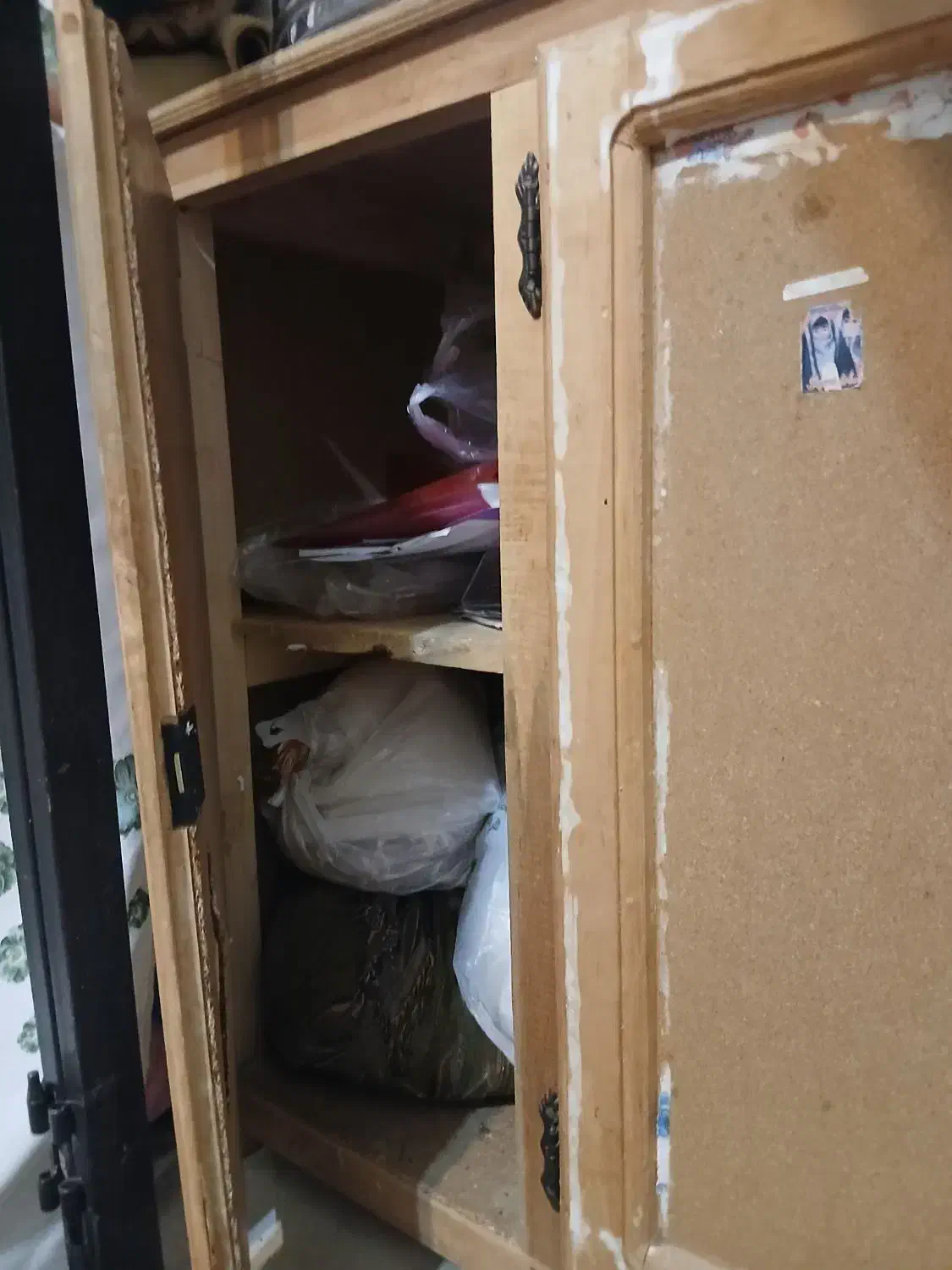 کمدچهار درب|کتابخانه، شلف، قفسه‌های دیواری|شاهرود, |دیوار