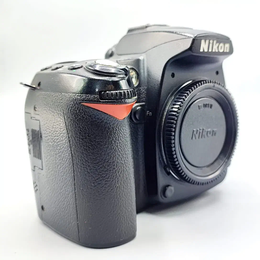 بدنه دوربین نیکون D90 با کارتن و لوازم کامل|دوربین عکاسی و فیلمبرداری|تهران, نیروی هوایی (پیروزی)|دیوار