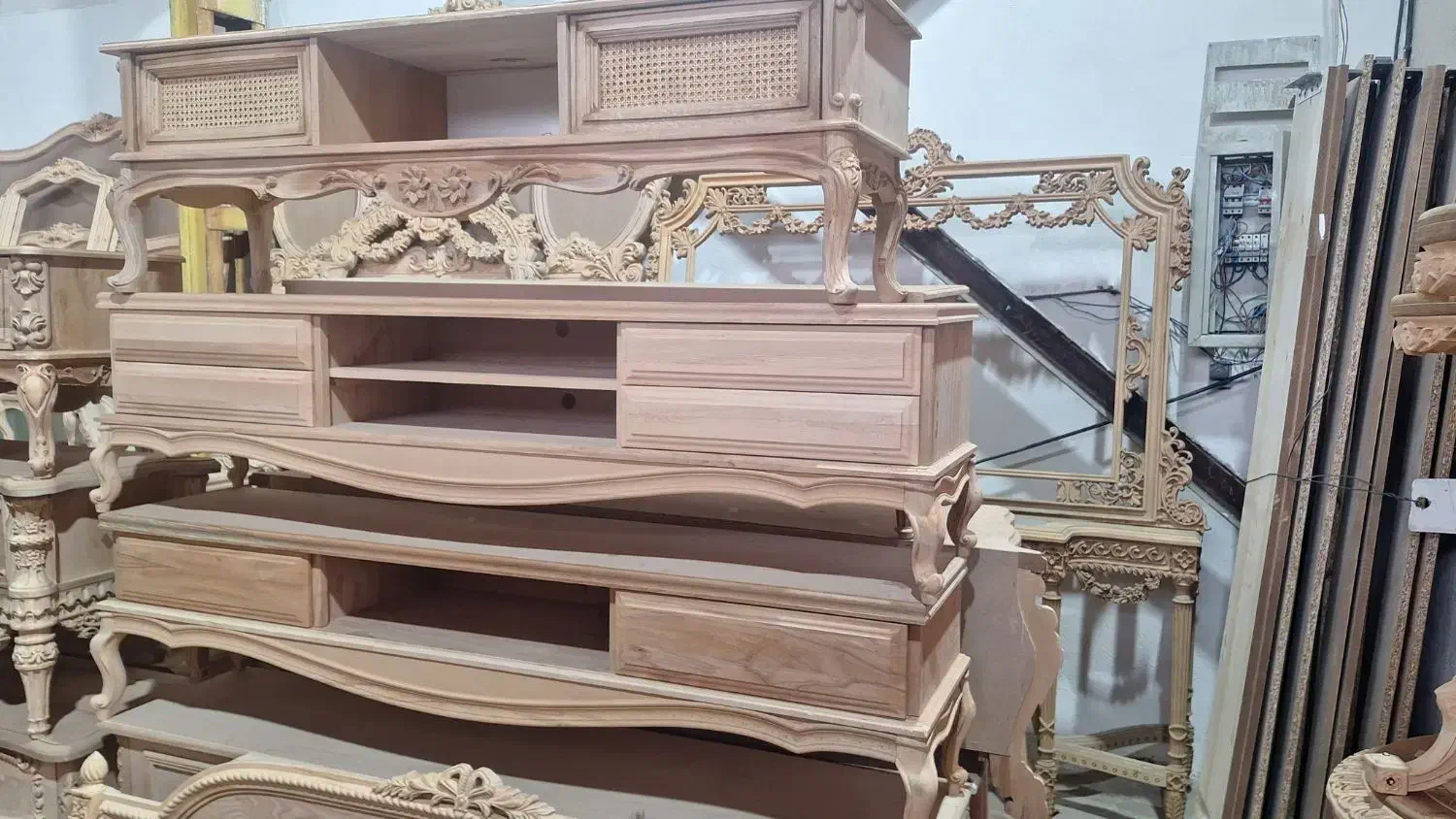 صنایع چوبی|بوفه، ویترین، کنسول|تبریز, |دیوار