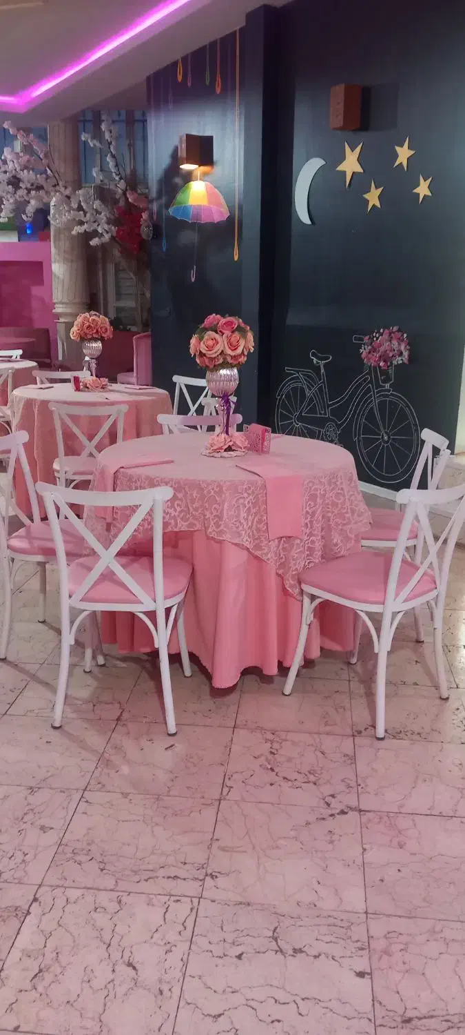 میز و صندلی|کافیشاپ و رستوران|مشهد, ویلاشهر|دیوار