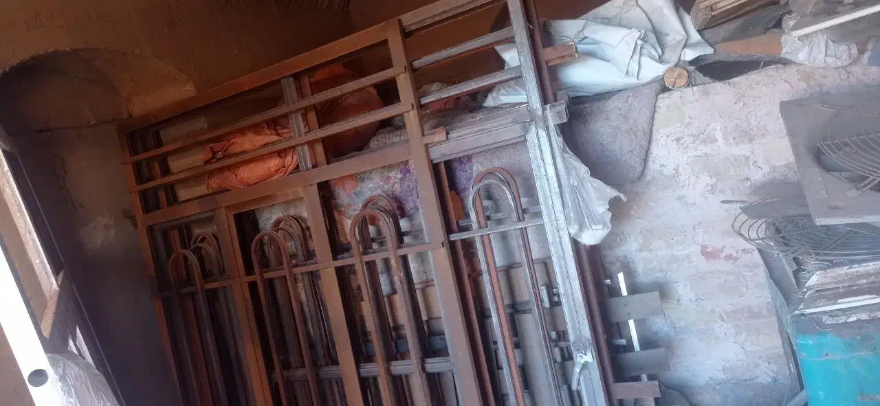 پنجره آهنی و pvc سبک|مصالح و تجهیزات ساختمان|فردوس (خراسان), |دیوار