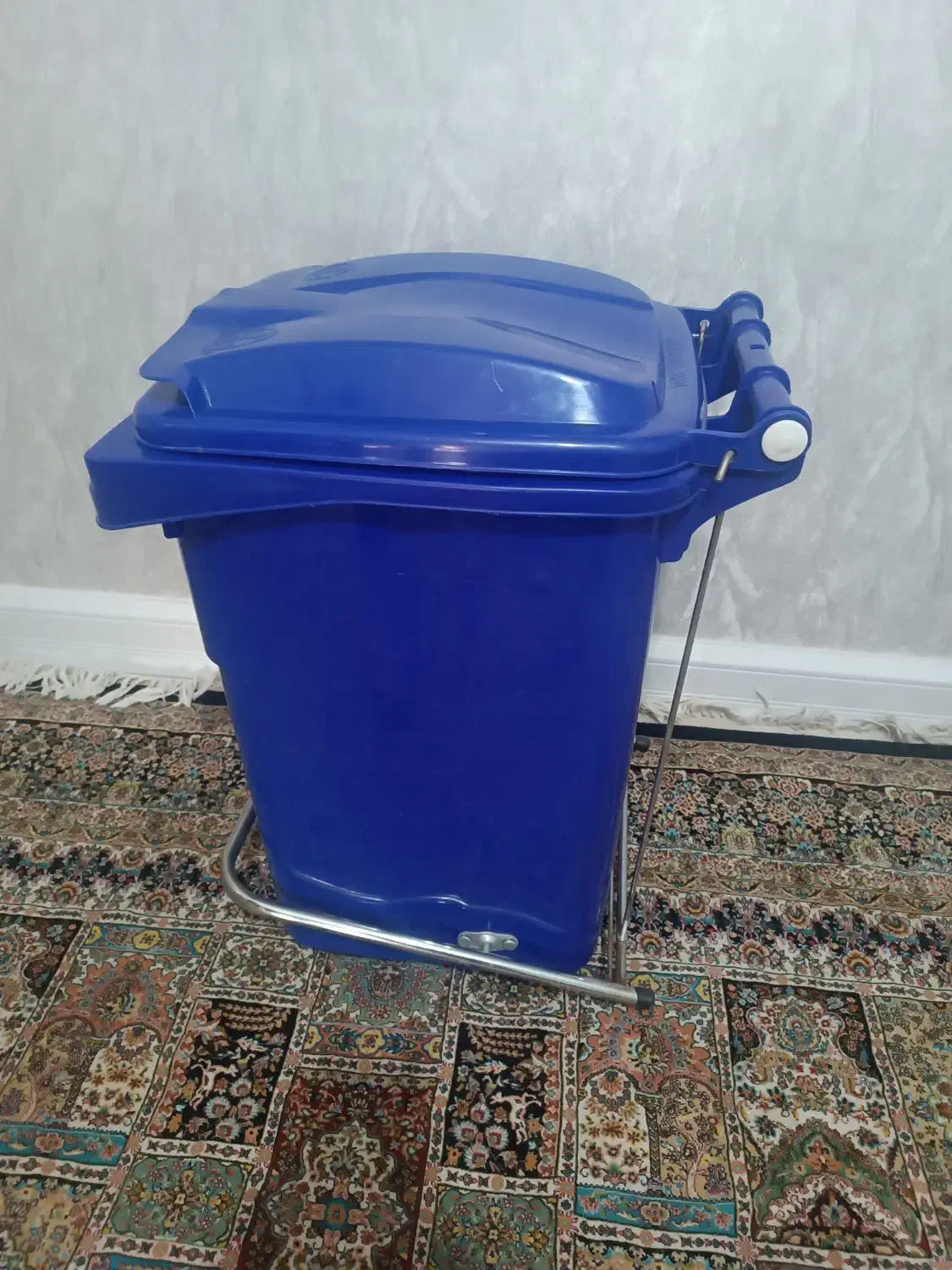 سطل زباله|ظروف نگهدارنده، پلاستیکی، یک‌بارمصرف|شاهین‌شهر, بنیاد ازدواج|دیوار