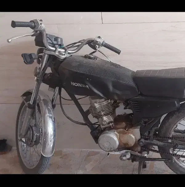 موتور پیشرو|موتورسیکلت|خمینیشهر, |دیوار