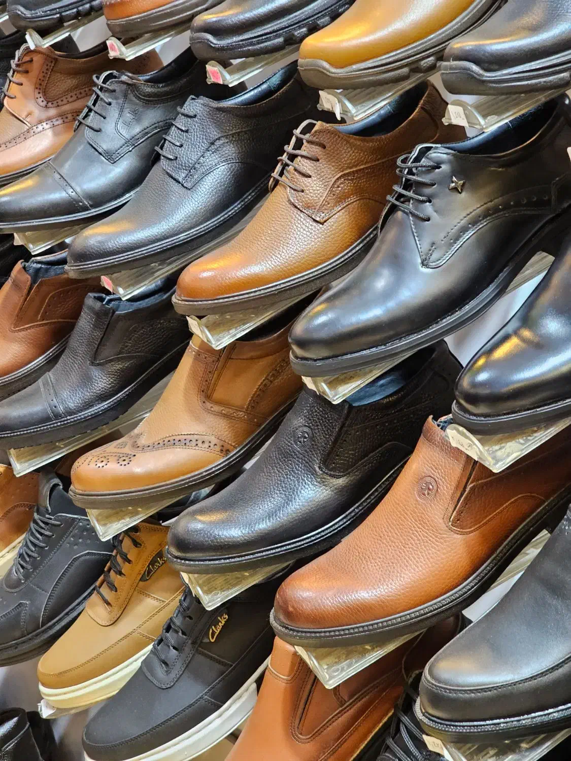 حراج انواع کفش چرم ویژه شب یلدا|کیف، کفش، کمربند|اصفهان, تخت فولاد|دیوار