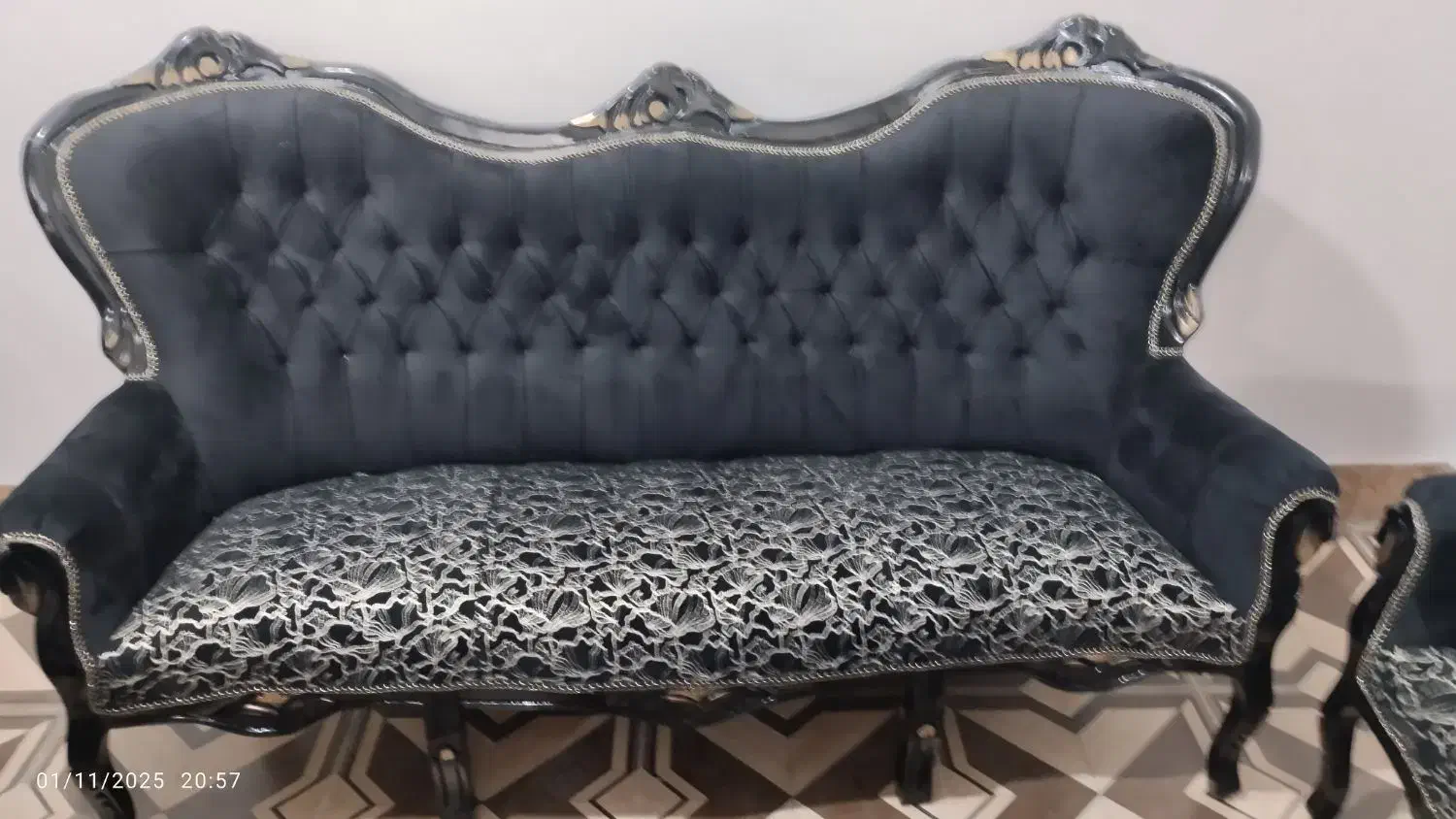 مبل سلطنتی 9 نفره با ۳ عدد جلو مبلی|مبلمان خانگی و میز عسلی|زاهدان, |دیوار