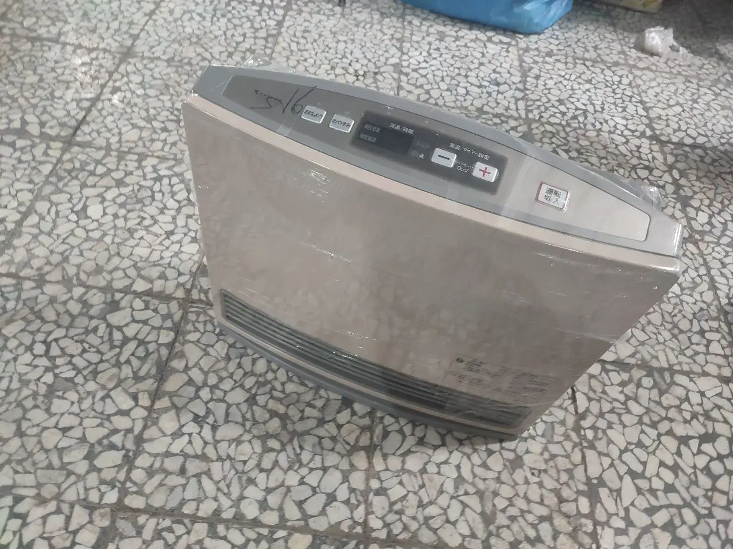 انواع بخاری گازی وبرقی بدون دودکش ژاپنی|بخاری، هیتر، شومینه|کرمانشاه, |دیوار