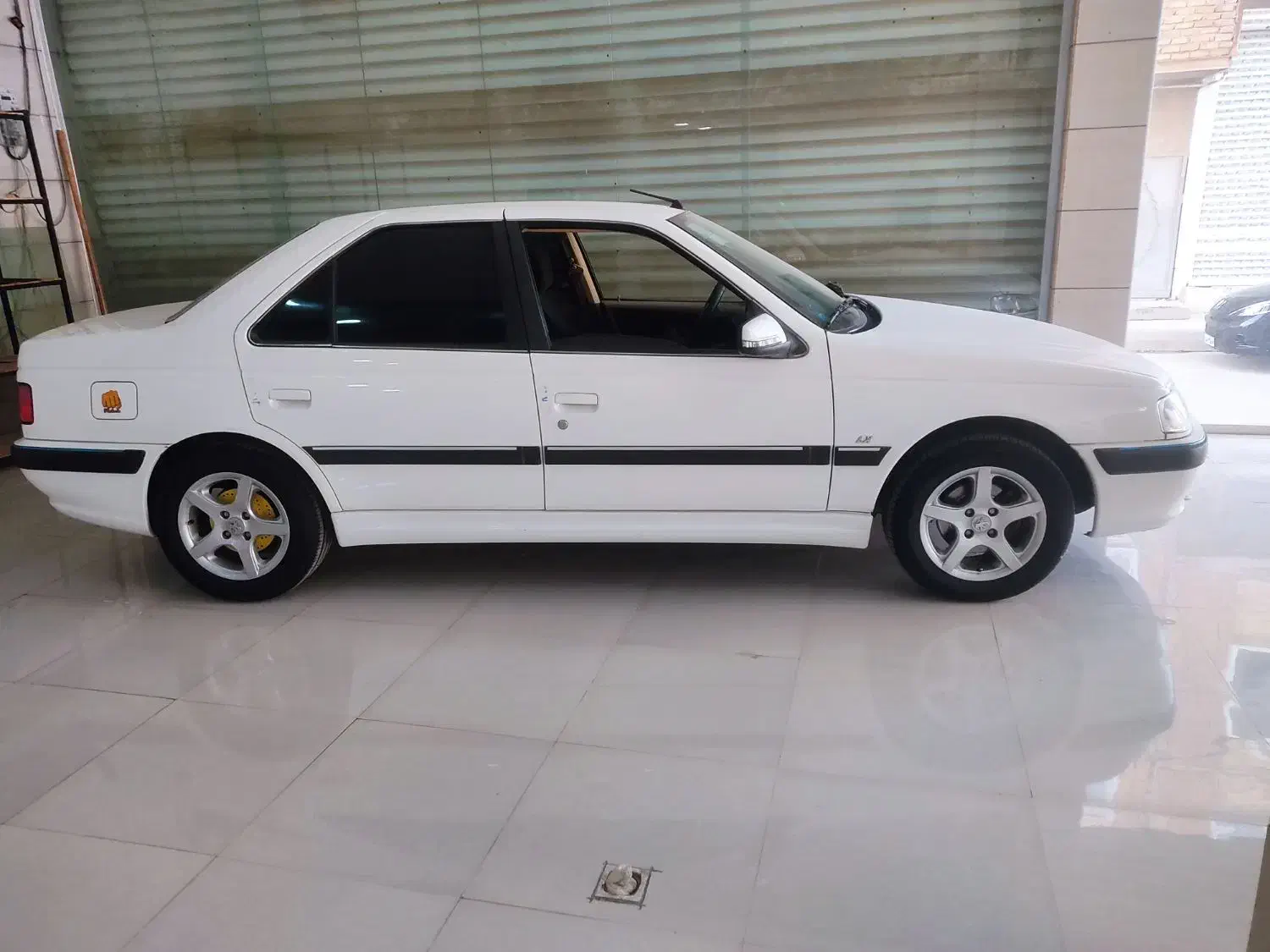 نیازمالی|خودرو سواری و وانت|آبیک, |دیوار