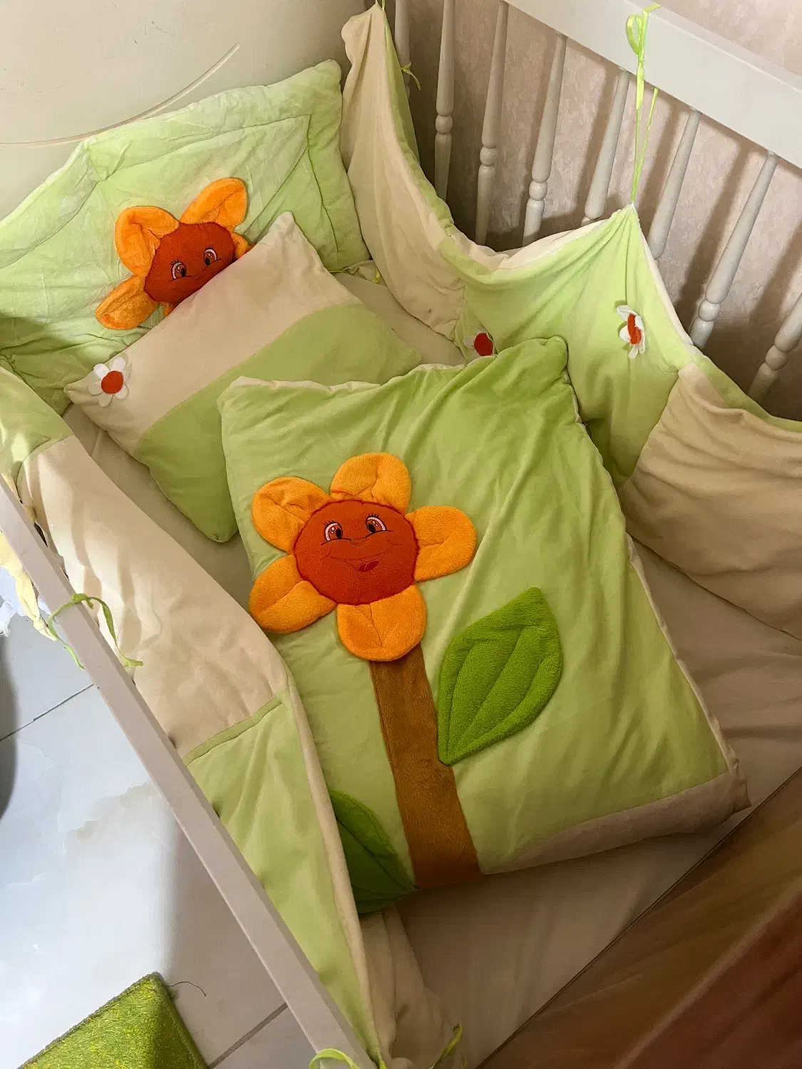 روتختی کودک|اسباب و اثاث بچه|دماوند, گیلاوند|دیوار