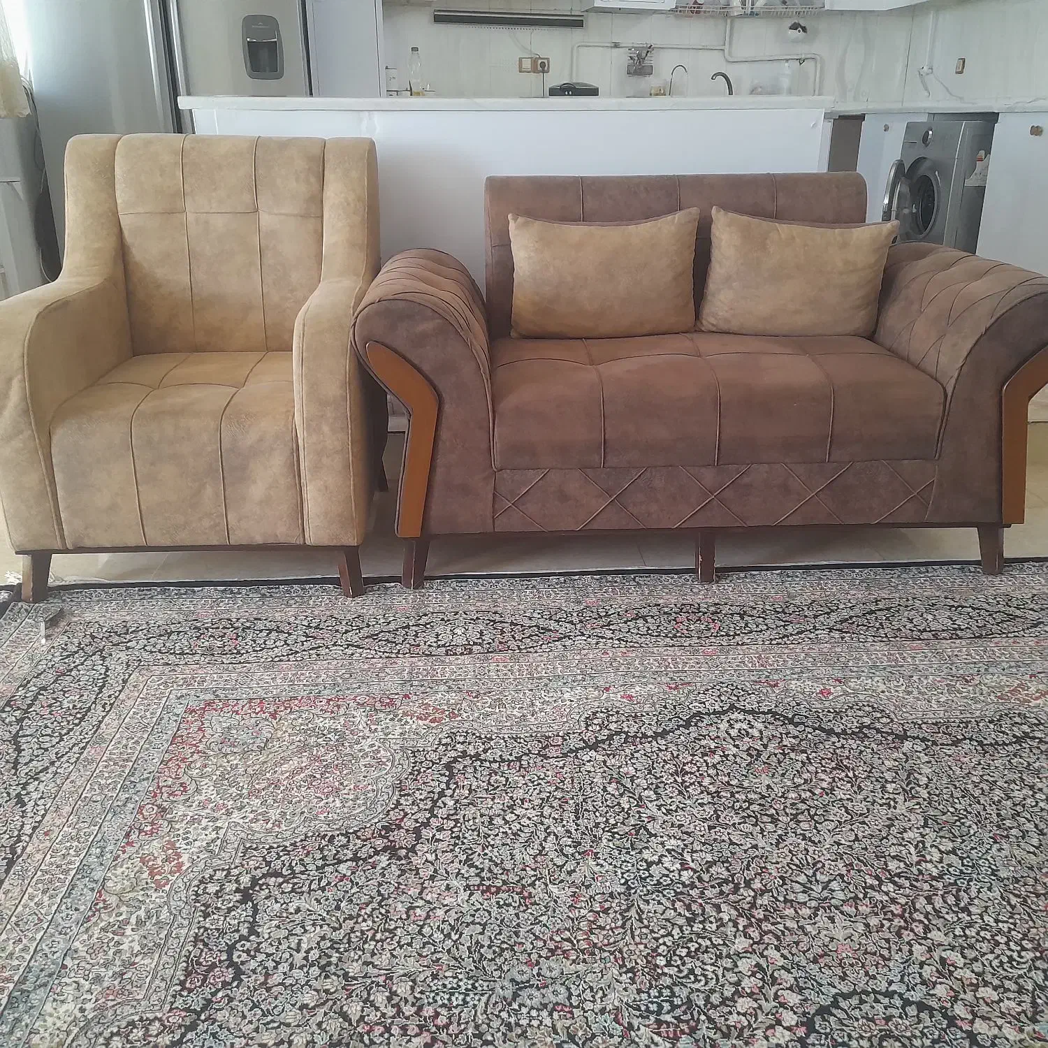 مبل چستر|مبلمان خانگی و میز عسلی|رفسنجان, |دیوار