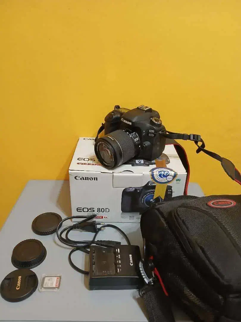 دوربین کنون 80d|دوربین عکاسی و فیلم‌برداری|تهران, هروی|دیوار