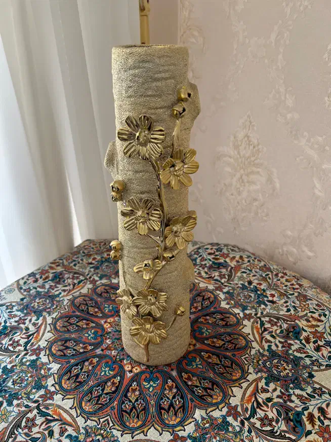 گلدان طلایی|صنایع دستی و سایر لوازم تزئینی|یزد, |دیوار