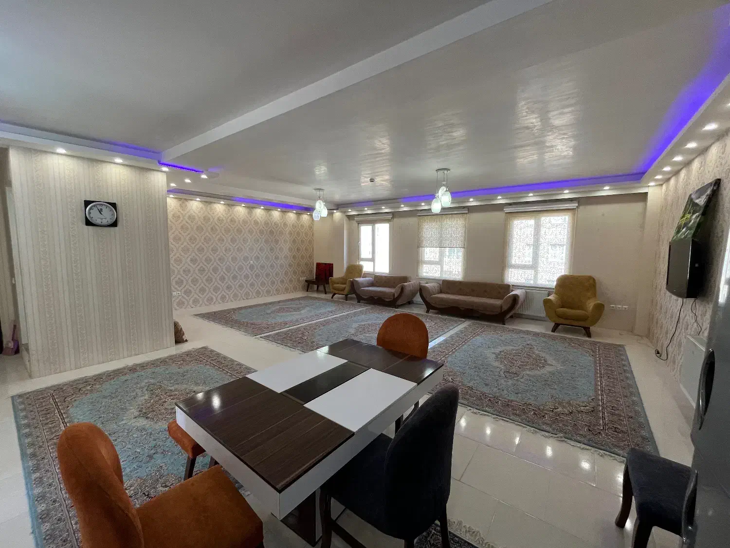 ۱۱۵متر فول مبله در شهرک اندیشه سرعین|فروش آپارتمان|سرعین, |دیوار