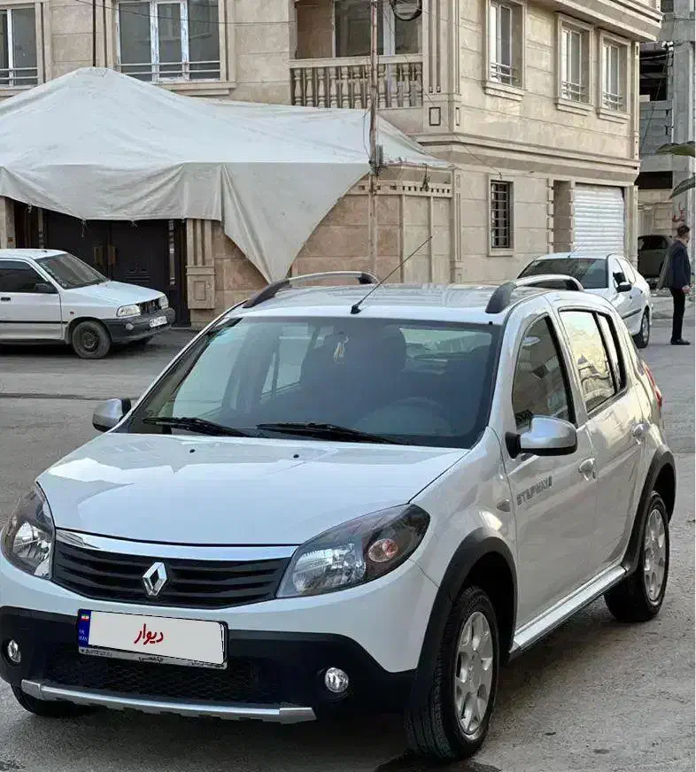 رنو ساندرو استپ وی دنده ای مدل ۱۳۹۶|خودرو سواری و وانت|همدان, |دیوار