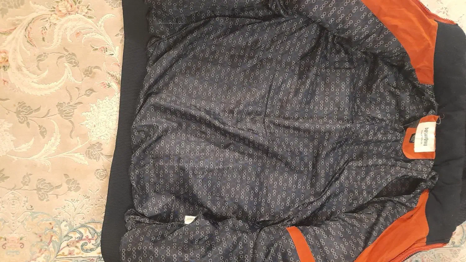 کاپشن|کفش و لباس بچه|مشهد, تربیت (صدف)|دیوار