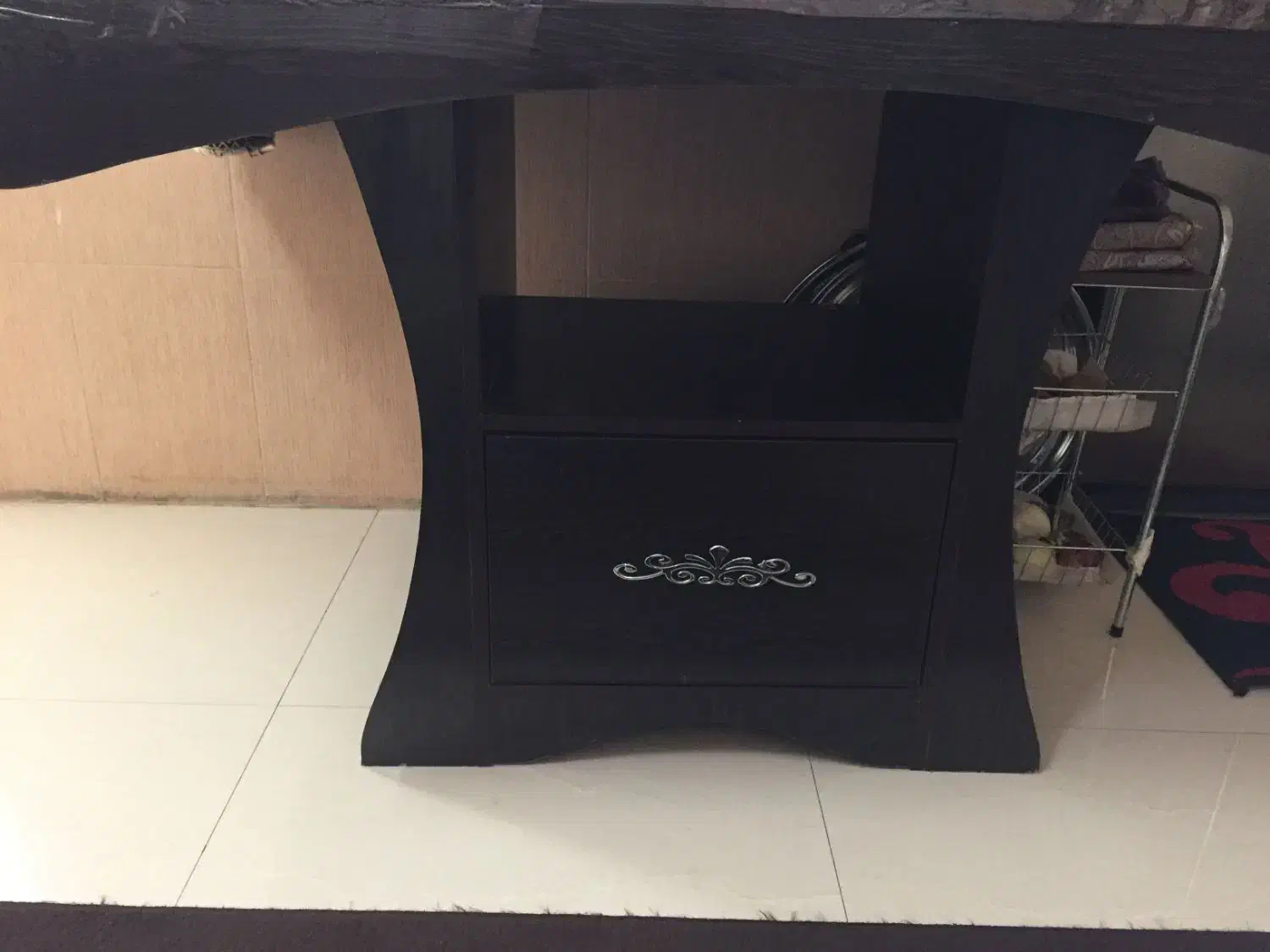 ناهارخوری۴نفره|میز و صندلی غذاخوری|بروجرد, |دیوار