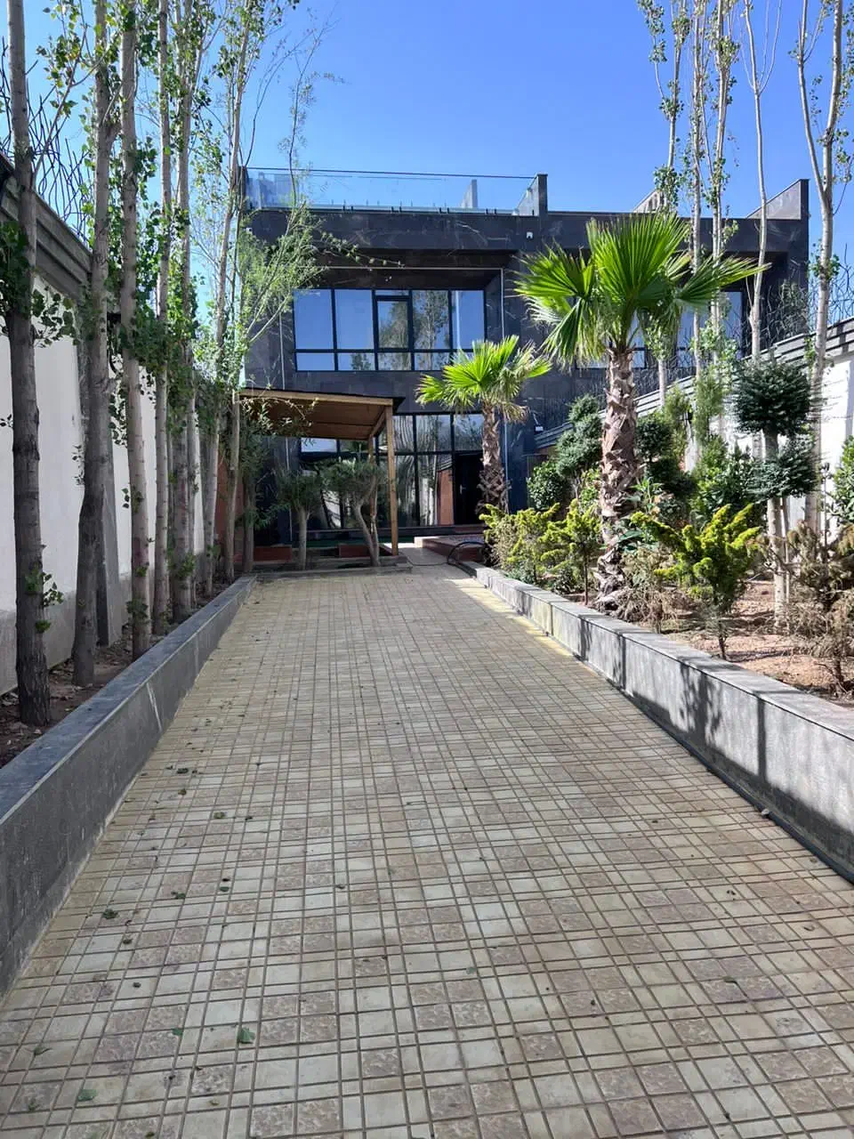 ویلا خاص۴۰۰ زمین۴۰۰ بناتریبلکس تکرارنشدنی*مهراباد*|فروش خانه و ویلا|رودهن, |دیوار