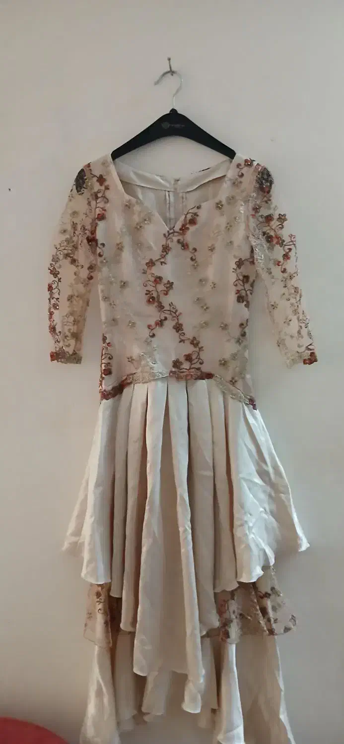 لباس زنانه ومردانه با قیمت مناسب|لباس|کرج, انبار مپنا|دیوار