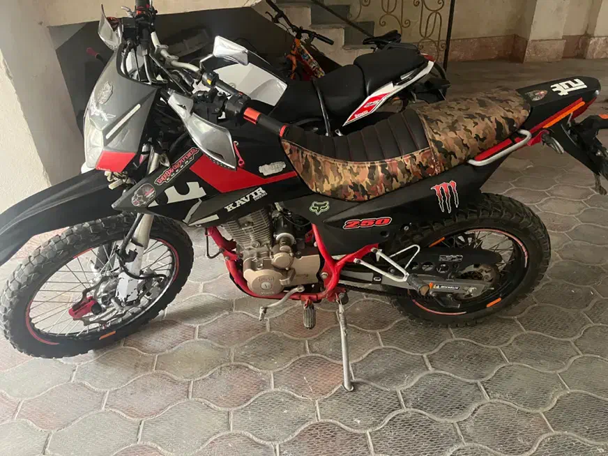 تریل کویر ۲۵۰ مدل ۱۴۰۱|موتورسیکلت|گرگان, |دیوار