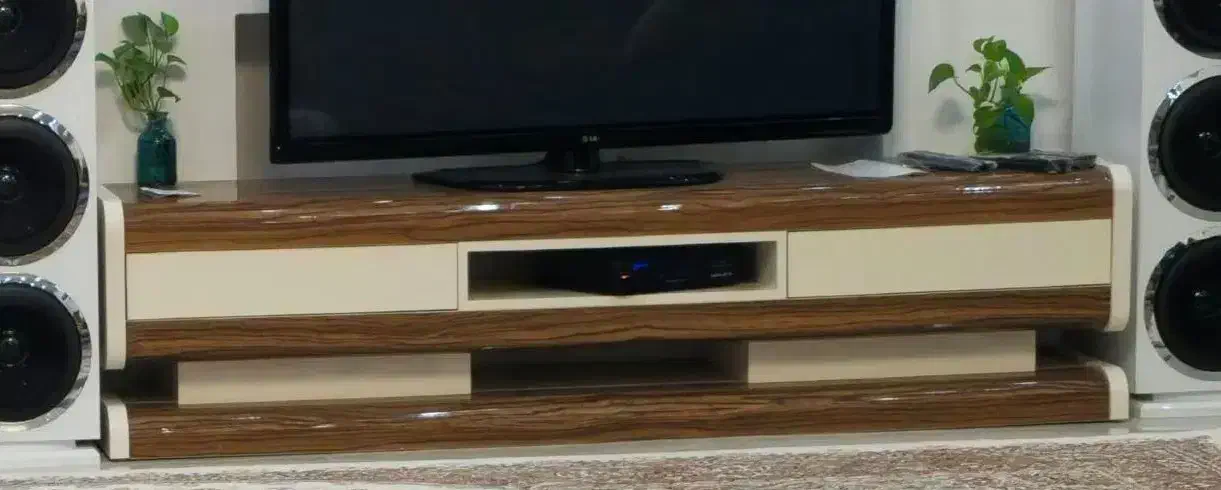 وسایل خانه بهدلیل جابهجایی فروشی درحدنو|مبلمان خانگی و میز عسلی|مرودشت, مسجد رسول|دیوار