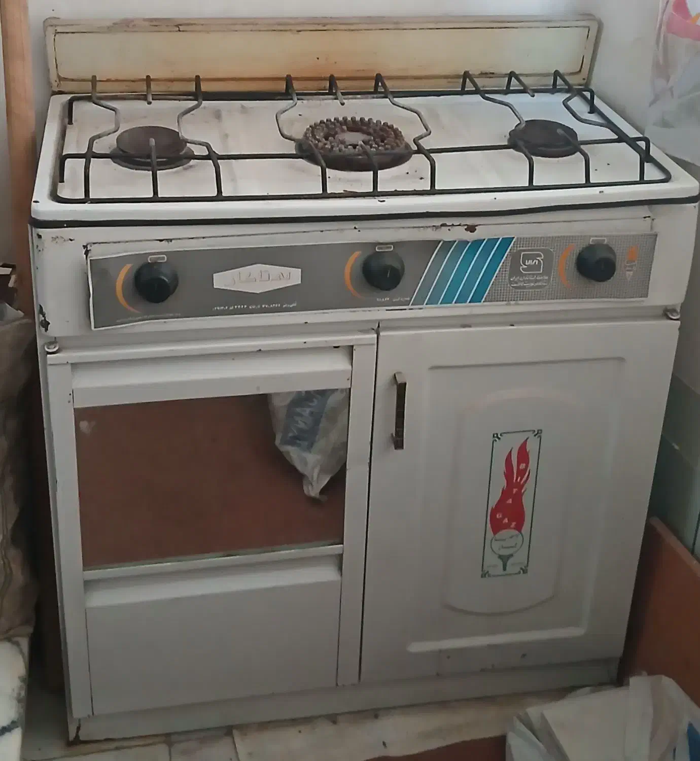 فروشنده|اجاق گاز و لوازم برقی پخت‌وپز|مشهد, هنرور|دیوار