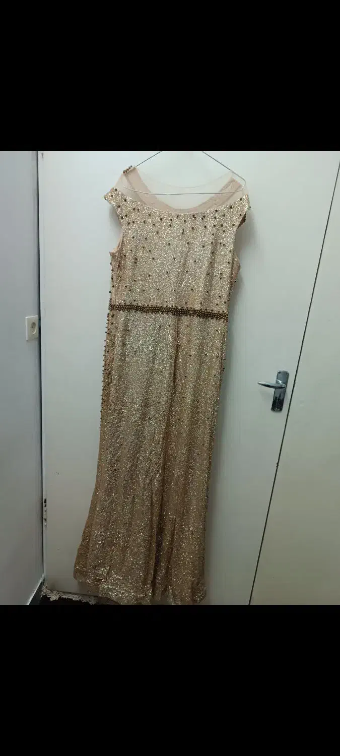 بندرخت ورخت آویز|بندرخت و رختآویز|قم, شاه ابراهیم|دیوار