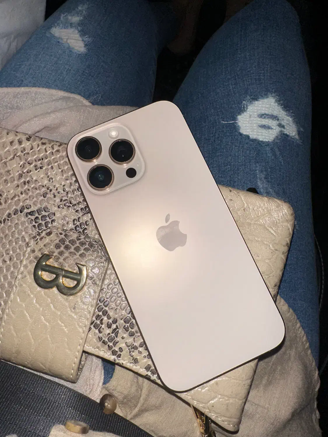 Iphone 16 promax 1 tera رجیستر شده|موبایل|تهران, امانیه|دیوار