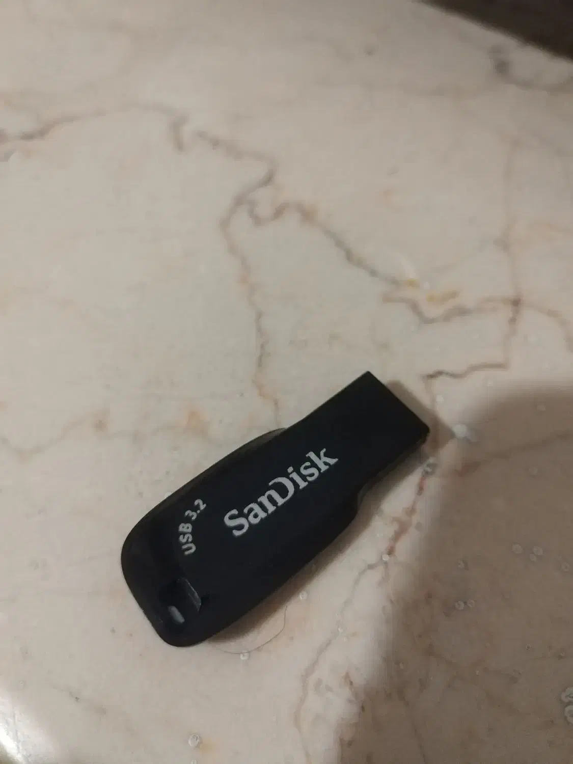 فلش مموری ۲۵۶ گیگابایتی مدل SanDisk|قطعات و لوازم جانبی رایانه|شیراز, تاچارا|دیوار