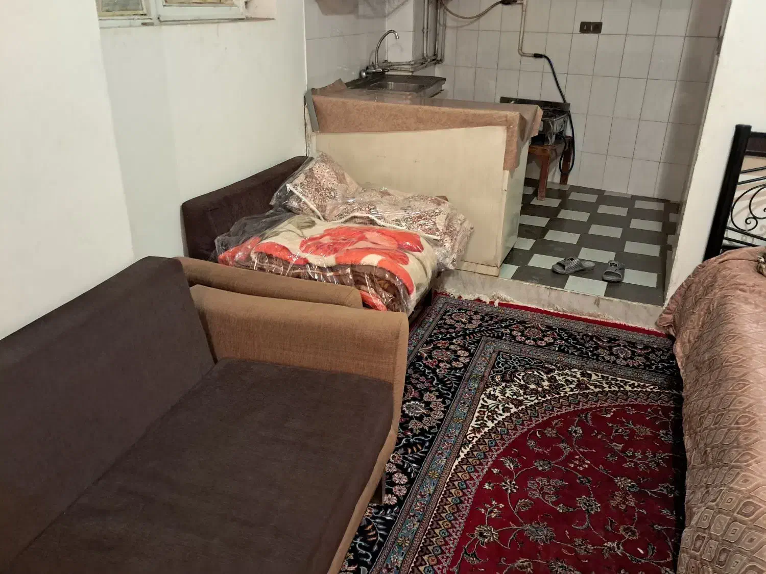 سوئیت روزانه میدان کوثر|اجارهٔ کوتاهمدت آپارتمان و سوئیت|کرمان, |دیوار