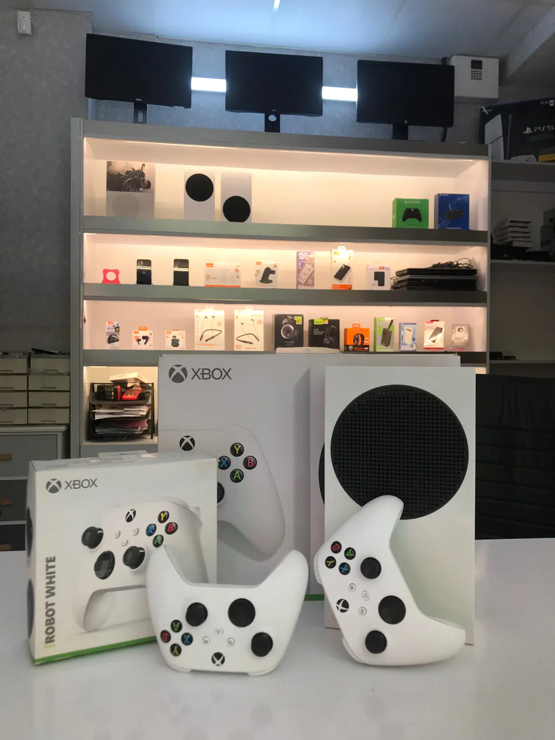 Xbox serie s|کنسول، بازی ویدئویی و آنلاین|اصفهان, ستار|دیوار