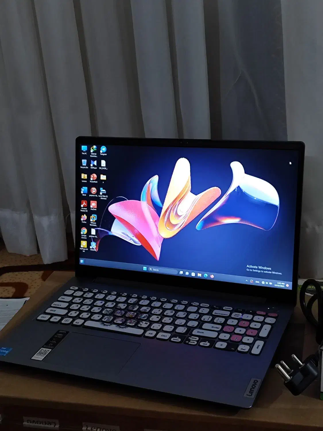 لب تاب|رایانه همراه|لنگرود, |دیوار