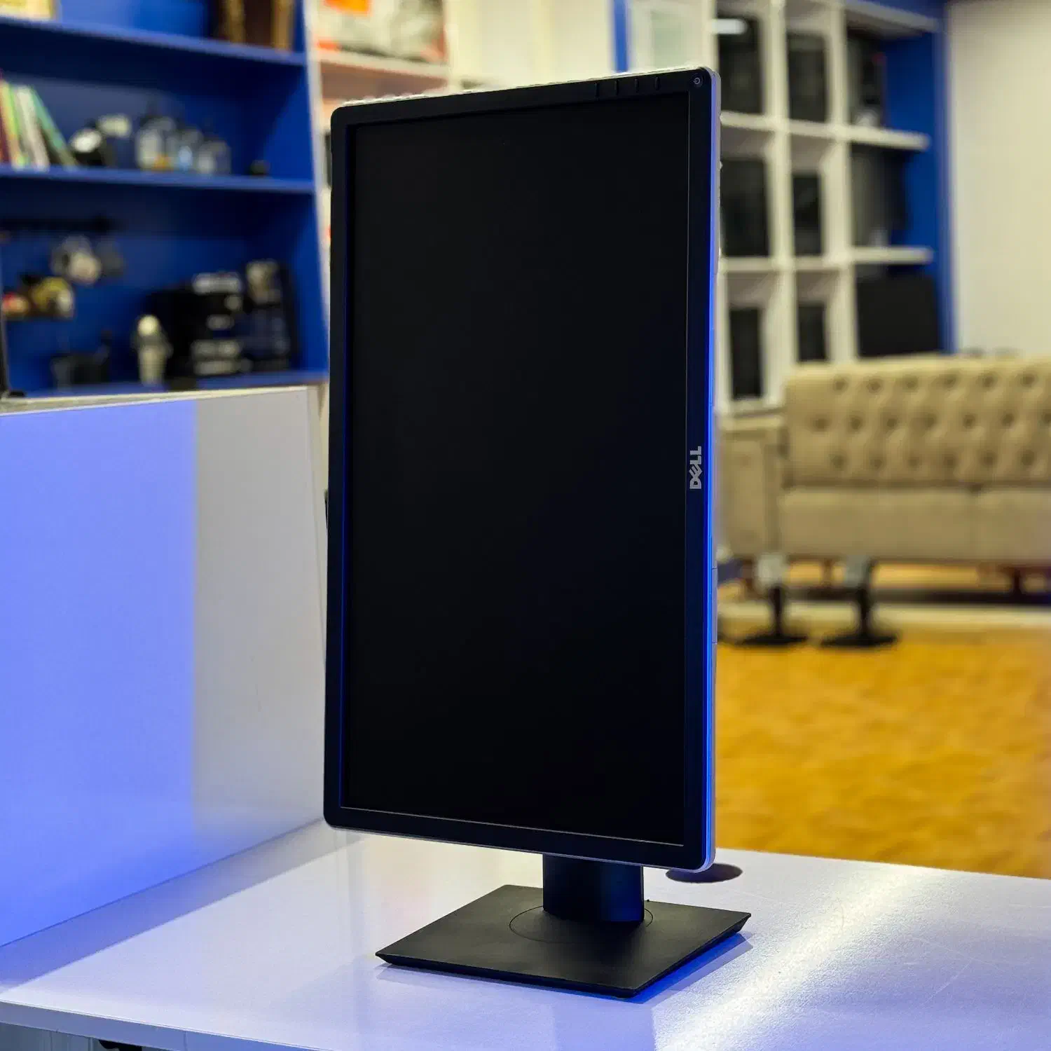 مانیتور dell p 2214 ips|قطعات و لوازم جانبی رایانه|قم, بنیاد|دیوار