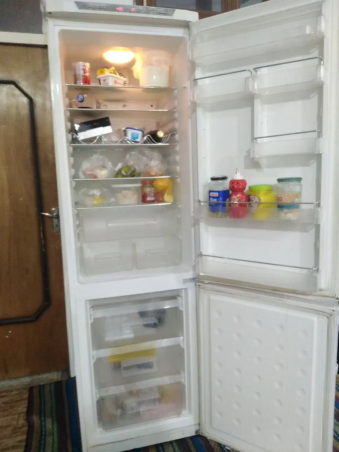 یخچال فریزر هایسنس خارجی بدون برفک|یخچال و فریزر|بوشهر, |دیوار