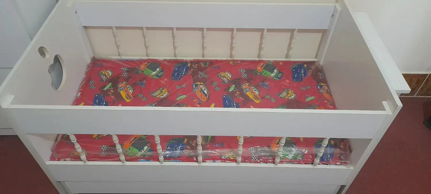 تخت بچه|تخت و سرویس خواب|لردگان, |دیوار