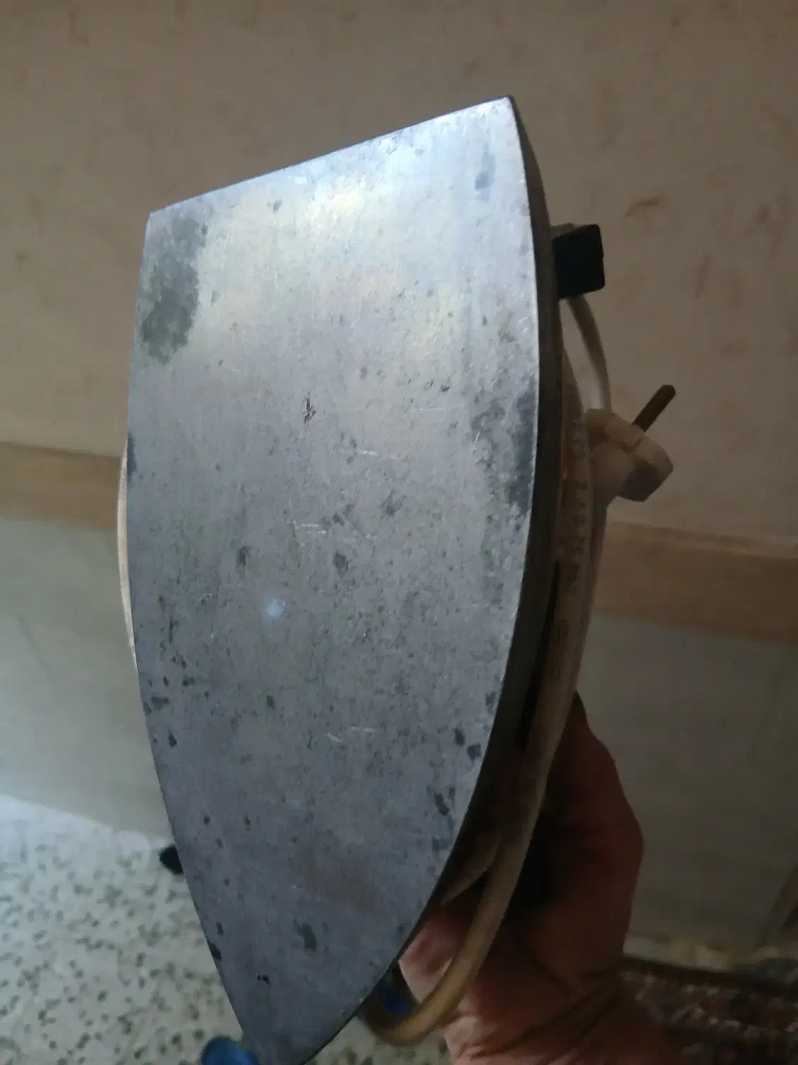 اتو قدیمی|اتو و لوازم اتو|شیروان (لرستان), |دیوار