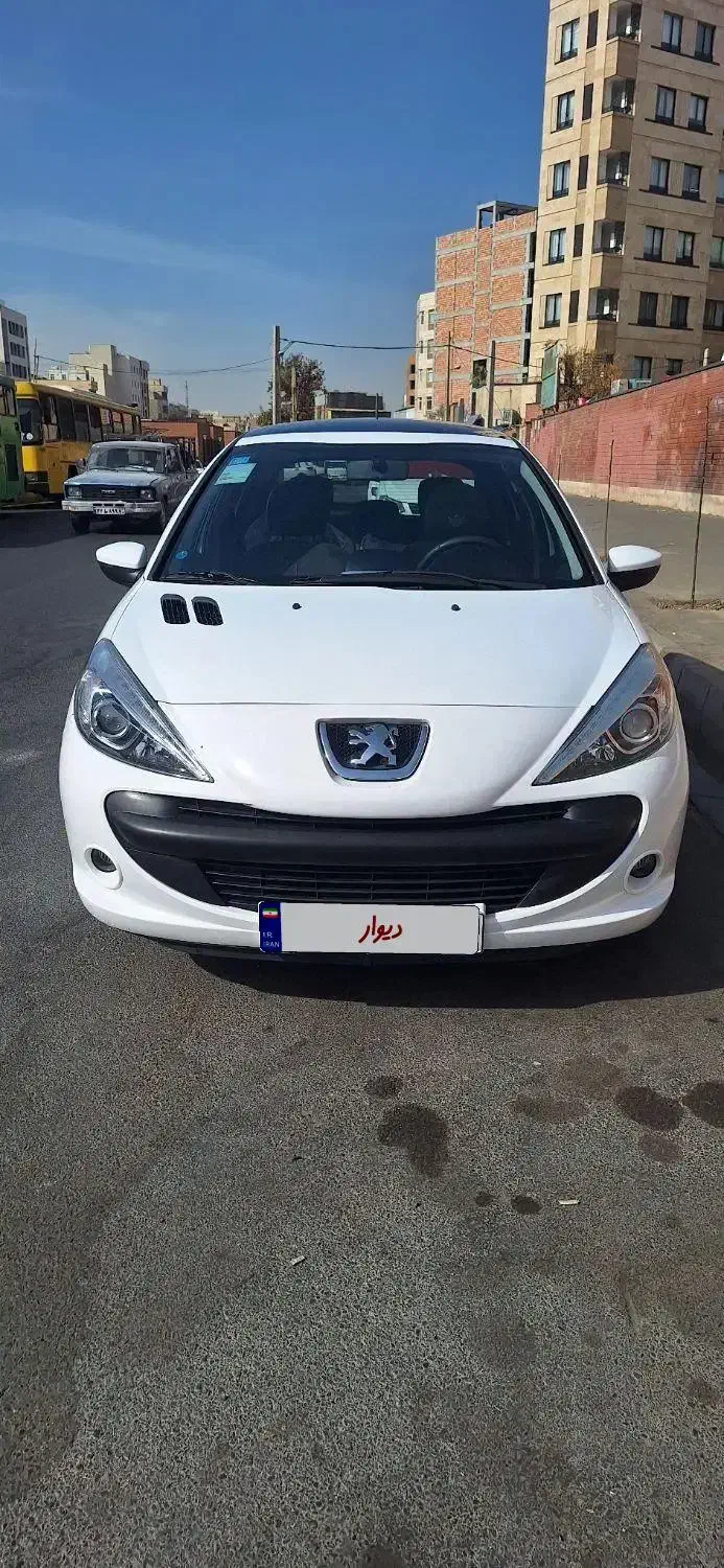 207iپاناروما دنده ای مدل ۱۴۰۱ بی رنگ|خودرو سواری و وانت|تهران, مقدم|دیوار