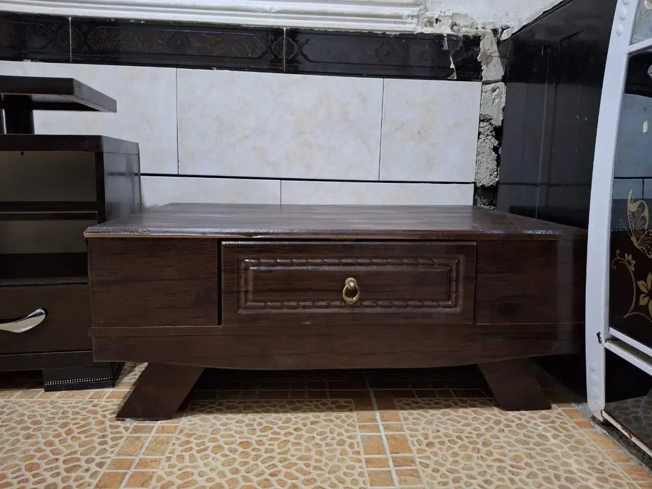 میز جلو مبلی|مبلمان خانگی و میز عسلی|دهدشت, |دیوار